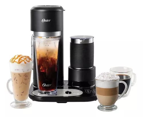 CAFETERA 4 EN 1: LATTES, CAPPUCCINOS, CAFÉ CALIENTE Y FRIO CON ESPUMADOR - OSTER [OBVSTDC02B-054AR]